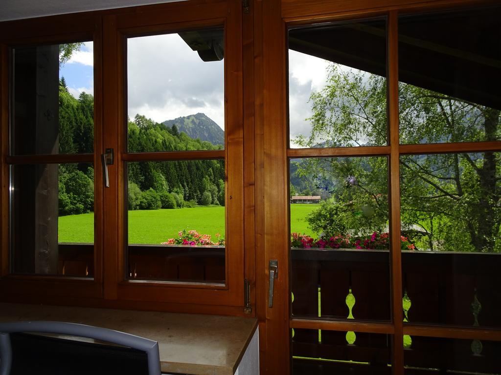 Apartment Am Oberoeschle